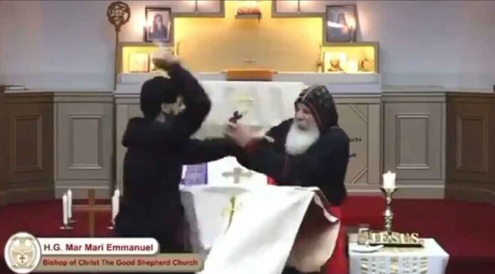 Σίδνεϊ: Ποιος είναι ο ιερέας που μαχαίρωσαν – Έγινε γνωστός για τους «πύρινους» λόγους κατά των εμβολίων