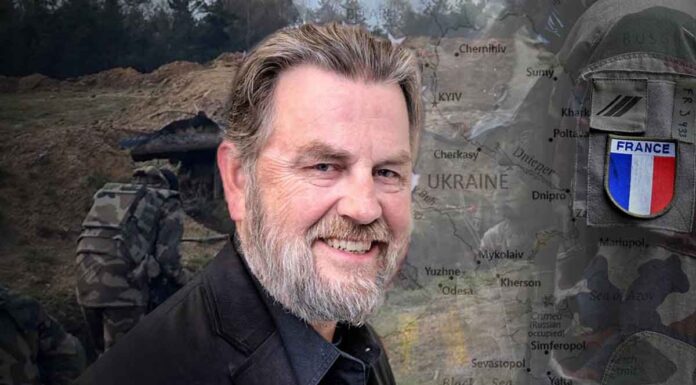 Πρώην αναλυτής της CIA: «Οι Γάλλοι στρατιώτες που έστειλε ο Ε.Μακρόν στην Ουκρανία θα επιστρέψουν μέσα σε φέρετρα»