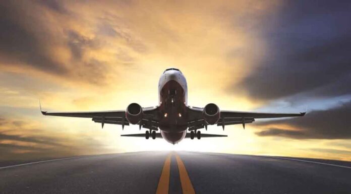 «Νίκος Καζαντζάκης»: «Βούλιαξε» το αεροδρόμιο Ηρακλείου από τουρίστες – «Απογείωση» και για τις πτήσεις του εσωτερικού (vid)