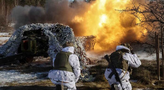 Τσασόβ Γιαρ: Ξεκίνησε η μεγάλη ρωσική επίθεση για την κατάληψη του τελευταίου ουκρανικού οχυρού στο Ντονμπάς