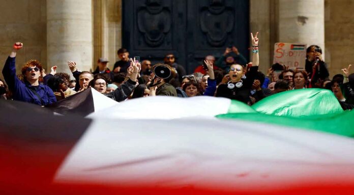 Πανεπιστήμια: Το κύμα της εξέγερσης κατά του πολέμου στη Γάζα περνάει τον Ατλαντικό και φτάνει στην Ευρώπη