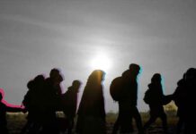 “Kαραβιά” μεταναστών νότια της Κρήτης – Αρκετοί ανήλικοι