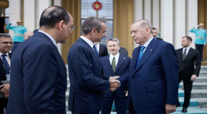 Τα δεδομένα μετά τη συνάντηση Μητσοτάκη με Ερντογάν – Τι δεν είπαν για να παραμείνουν τα «ήρεμα νερά»