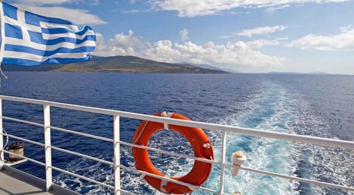 Ακτοπλοϊκά εισιτήρια: Πού κυμαίνονται οι τιμές – Άπιαστο… όνειρο οι διακοπές στα νησιά – Παραδείγματα για την Κρήτη Ακτοπλοϊκά εισιτήρια: Πού κυμαίνονται οι τιμές