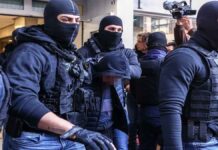 Εξαρθρώθηκαν 4 εγκληματικές ομάδες στην Κρήτη: Στη «φάκα» 16 ημεδαποί – Εμπλέκονται ακόμη έξι άτομα εκ των οποίων οι δύο είναι ανήλικοι (pics) Από το Τμήμα Αντιμετώπισης Οργανωμένου Εγκλήματος της Γενικής Περιφερειακής Αστυνομικής Διεύθυνσης Κρήτης, εξαρθρώθηκαν 4 εγκληματικές ομάδες