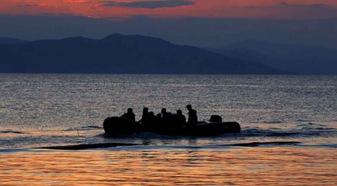 Συνεχείς είναι οι ροές μεταναστών στη νότια Κρήτη Συνεχείς είναι οι ροές μεταναστών στη νότια Κρήτη