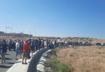 Ξεχείλισε το ποτήρι της οργής στο Αρκαλοχώρι που «αργοσβήνει» – «Το υπουργείο Υποδομών μας… τρολάρει – Ως εδώ!» (vid)