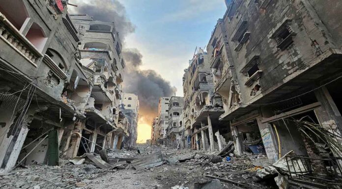 10:17 Στους τρεις οι νεκροί μετά την επίθεση στον προσφυγικό καταυλισμό Μαγκάζι