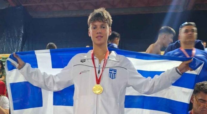 Ο Κωνσταντής Χουρδάκης στέφθηκε πρωταθλητής Ευρώπης και είναι το next big thing της ελληνικής κολύμβησης Κωνσταντής Χουρδάκης