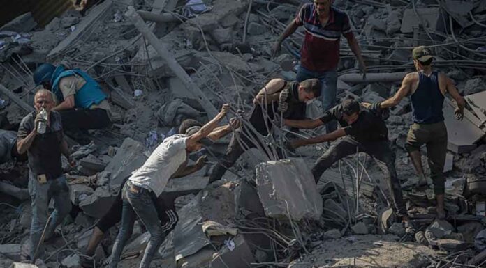 Πόλεμος του Ισραήλ στη Γάζα: Παιδιά σκοτώθηκαν στην ισραηλινή επίθεση στον καταυλισμό Jabalia (σκληρές εικόνες)