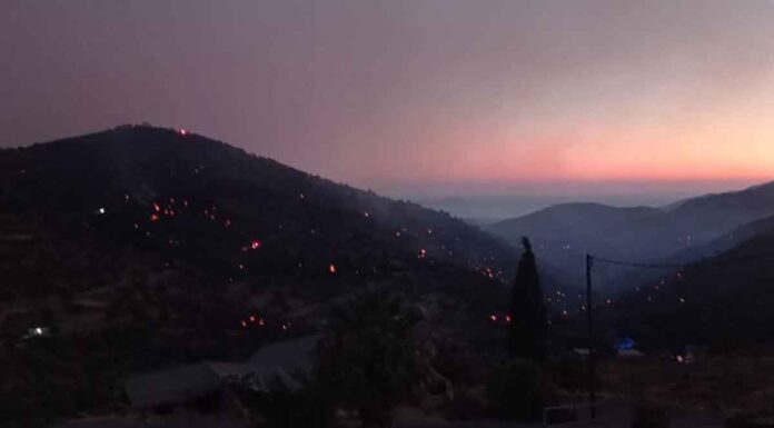 Πύρινος εφιάλτης στο Ρέθυμνο: Αυτές είναι οι περιοχές που έχουν εκκενωθεί