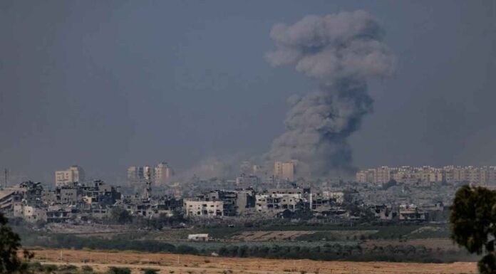 Το Ισραήλ βομβάρδισε Γάζα και Λίβανο – Πιο κοντά από ποτέ η συμφωνία, λέει ο Μπάιντεν