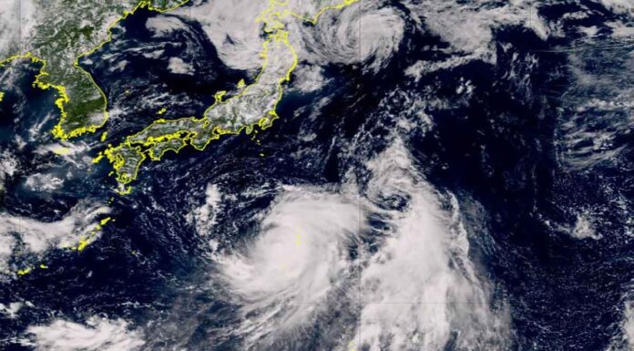 Ιαπωνία: Ακυρώνονται πτήσεις και δρομολόγια τρένων λόγω τυφώνα Αμπίλ