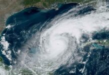 Φλόριντα: Συναγερμός για τον τυφώνα Μίλτον