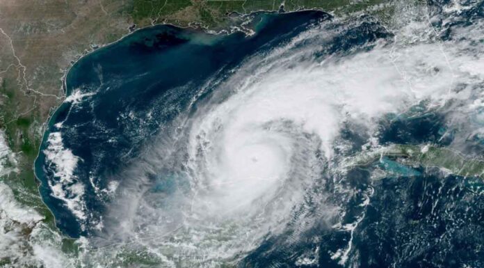 Φλόριντα: Συναγερμός για τον τυφώνα Μίλτον