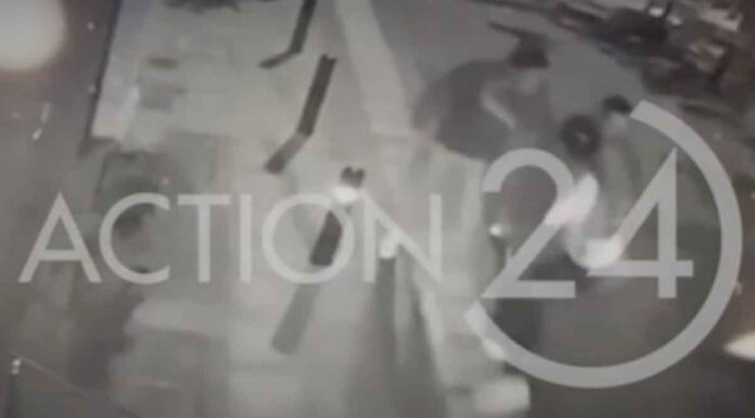 Κυψέλη: Βίντεο ντοκουμέντο – Η στιγμή της δολοφονίας του 28χρονου από τα δύο ξαδέλφια του Δύο αδέλφια ηλικίας 17 και 19 ετών σκότωσαν με μαχαίρι τον ξάδελφό τους το βράδυ της Δευτέρας στην Κυψέλη