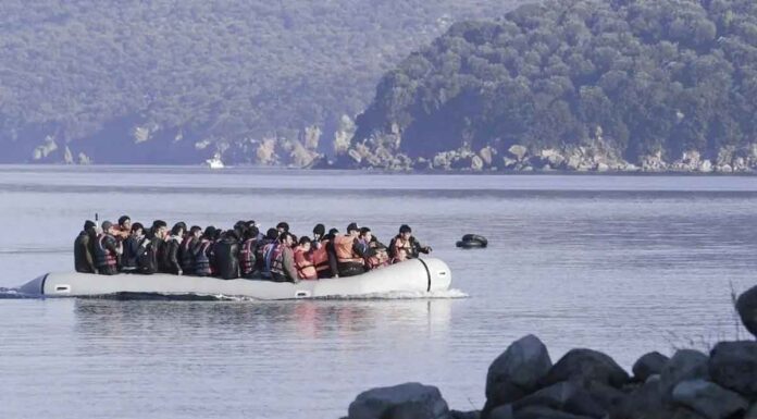 Οι ΗΠΑ στέλνουν μετανάστες μέλη συμμοριών απέναντι από την Κρήτη!