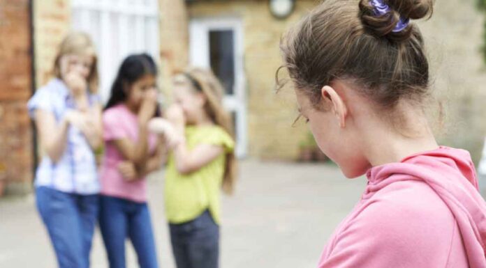 Πλατφόρμα stop-bullying στα σχολεία: 407 οι αναφορές από τον Απρίλιο