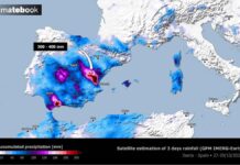 Φονικές πλημμύρες στην Ισπανία Φονικές πλημμύρες στην Ισπανία