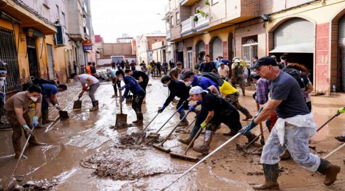 Ισπανία: Πόλεις που επλήγησαν από τις πλημμύρες προετοιμάζονται για μια ακόμη σφοδρή καταιγίδα
