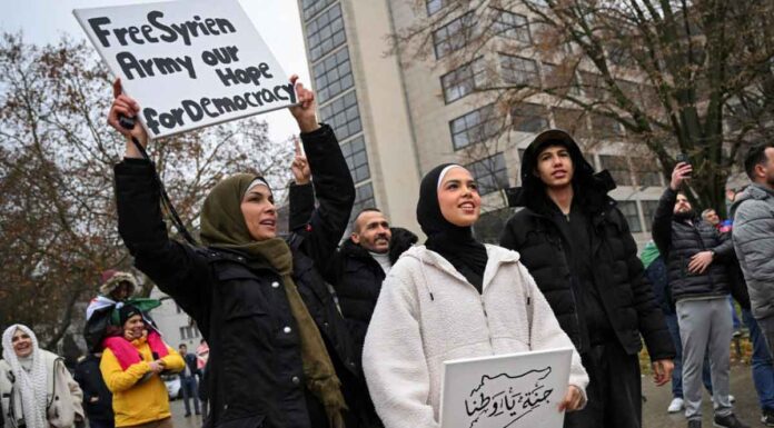 Συρία: Το προσφυγικό διχάζει την Ευρώπη – Προς τι η βιασύνη της ΕΕ να παγώσει τις αιτήσεις ασύλου Συρία: Το προσφυγικό διχάζει την Ευρώπη