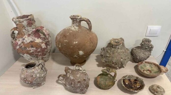 Κρήτη: Συνελήφθη 46χρονος στο Ηράκλειο – Κατηγορείται για κατοχή αρχαίων αντικειμένων Συνελήφθη 46χρονος στο Ηράκλειο – Κατηγορείται για κατοχή αρχαίων αντικειμένων