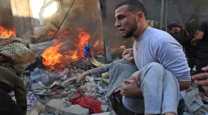 Το Ισραήλ εντείνει τις επιθέσεις στη Γάζα, σκοτώνει 24, καθώς η συμφωνία εκεχειρίας πλησιάζει