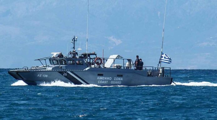 Κρήτη: Διάσωση 67 ατόμων νότια των Καλών Λιμένων