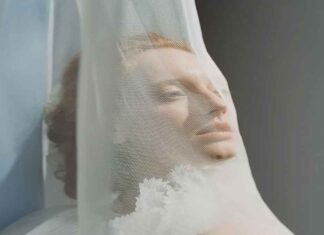 5 κοινά χαρακτηριστικά των διπρόσωπων ατόμων και πώς να τους αποφύγεις 5 κοινά χαρακτηριστικά των διπρόσωπων ατόμων