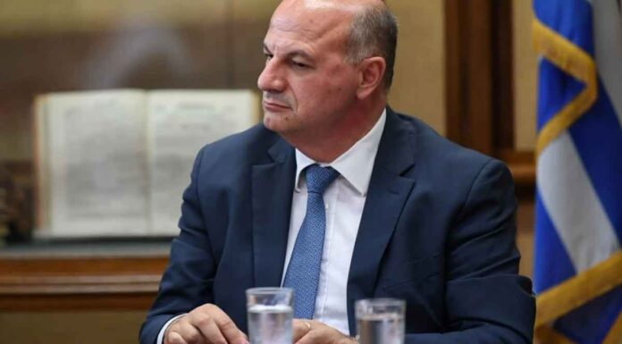 Κρήτη: Εσπευσμένη κάθοδος Τσιάρα να προλάβει τα χειρότερα… λίγο πριν τον αγροτοκτηνοτροφικό ξεσηκωμό την Τετάρτη Κρήτη: Εσπευσμένη κάθοδος Τσιάρα