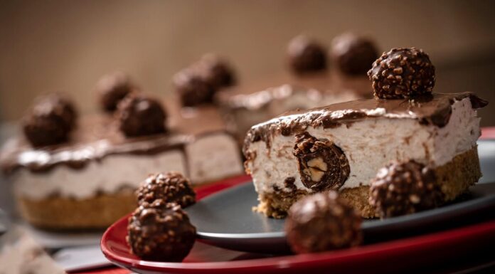 Η γλυκιά συνταγή της ημέρας: Cheesecake Ferrero Rocher