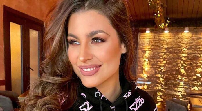 «Tpελάθηκε» ο Λιάγκας με τη Δανάη Παππά: «Είσαι μία από τις 2-3 πιο όμορφες γυναίκες που έχω δει στη ζωή μου»